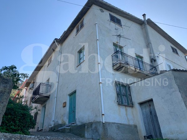 casa indipendente in vendita a Belmonte Calabro