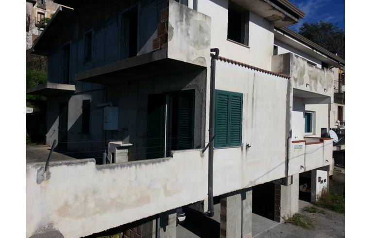 casa indipendente in vendita a Belmonte Calabro