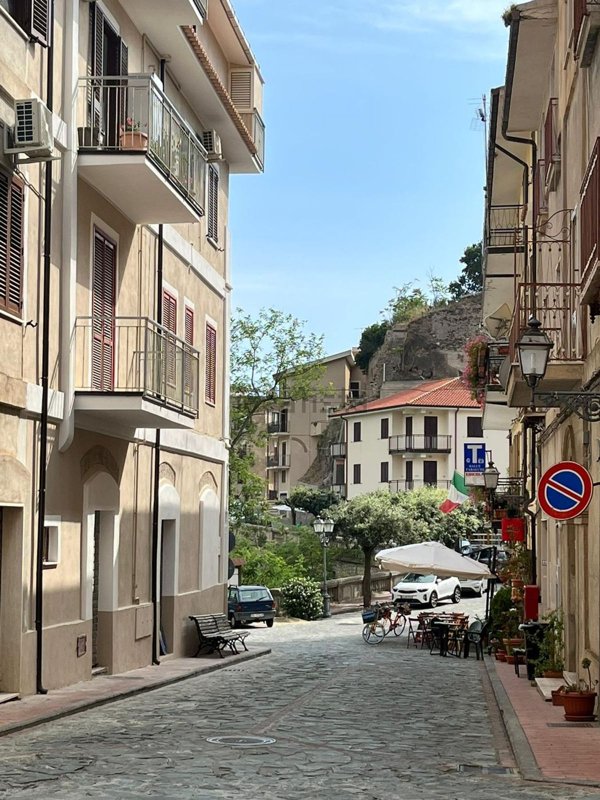 appartamento in vendita a Belmonte Calabro