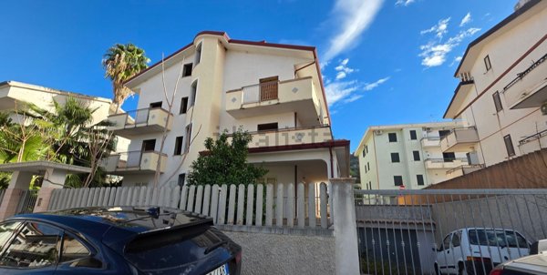 mansarda in vendita a Belmonte Calabro in zona Marina