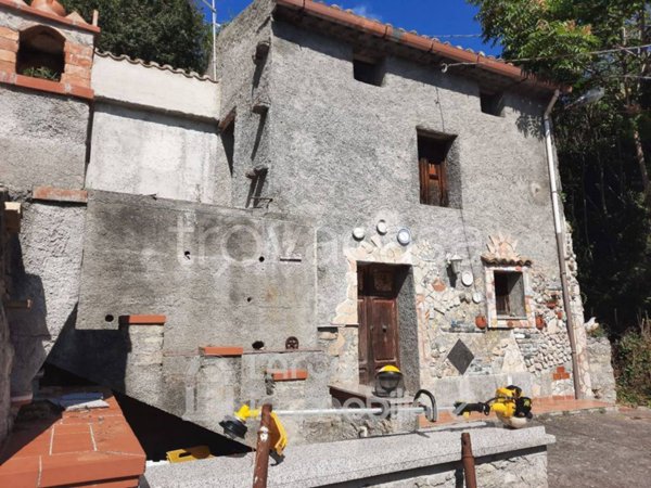 casa indipendente in vendita a Belmonte Calabro