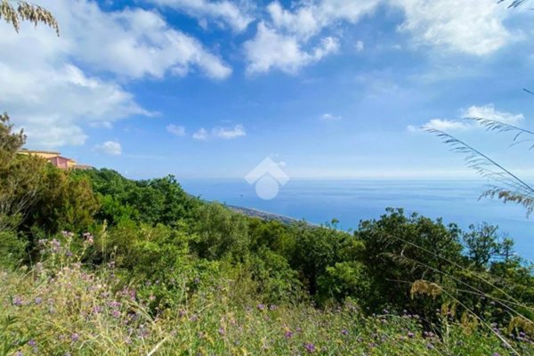 casa indipendente in vendita a Belmonte Calabro