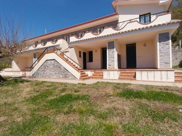 casa indipendente in vendita a Belmonte Calabro in zona Annunziata