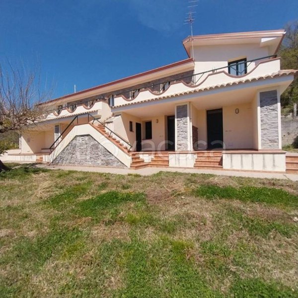 casa indipendente in vendita a Belmonte Calabro in zona Annunziata