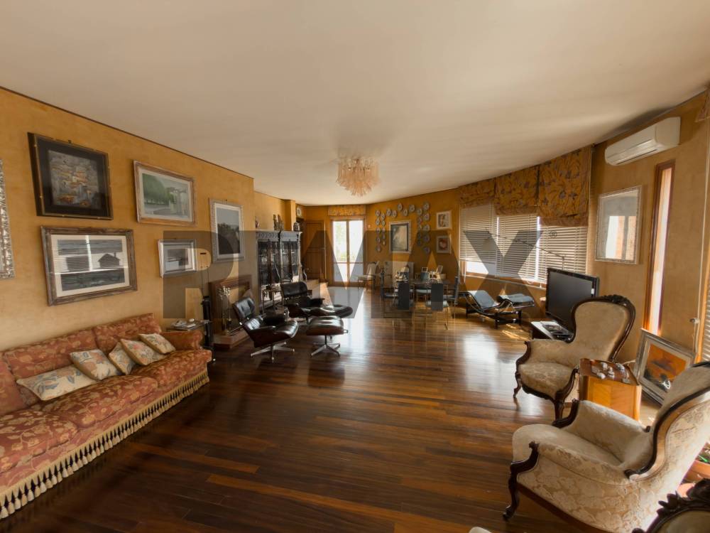 casa indipendente in vendita a Belsito