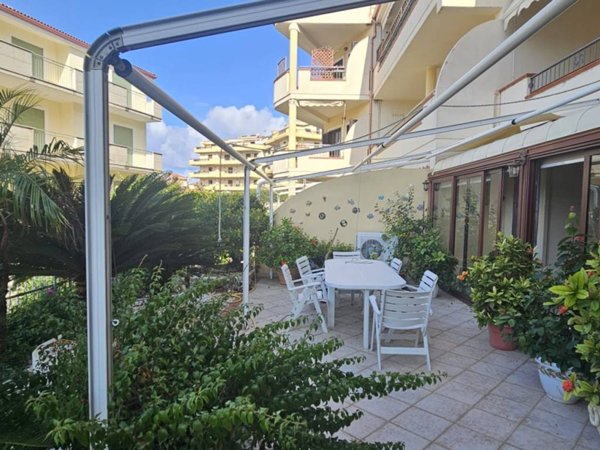 appartamento in vendita a Belvedere Marittimo