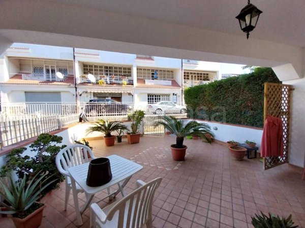 casa indipendente in vendita a Belvedere Marittimo