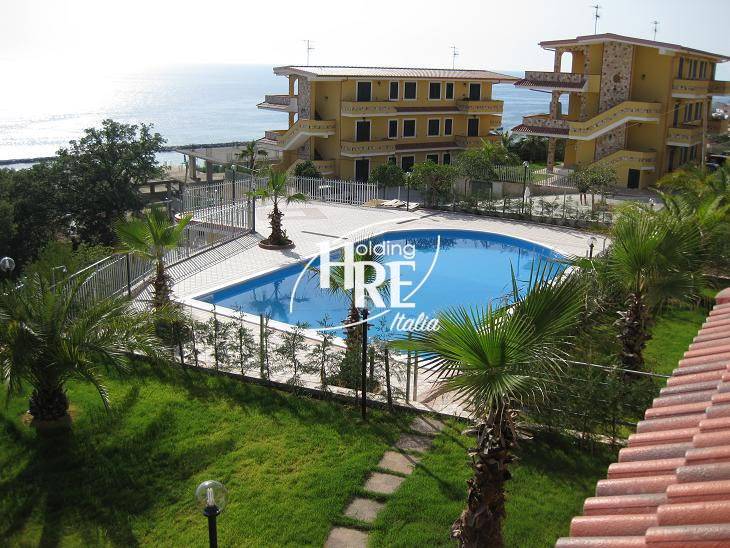 casa indipendente in vendita a Belvedere Marittimo