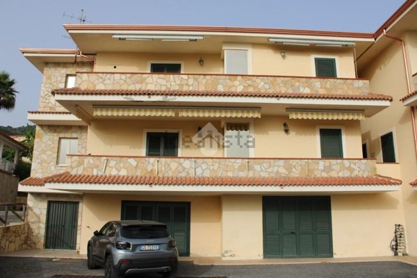 appartamento in vendita a Belvedere Marittimo