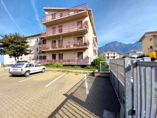 appartamento in vendita a Belvedere Marittimo