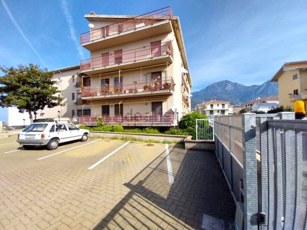 appartamento in vendita a Belvedere Marittimo