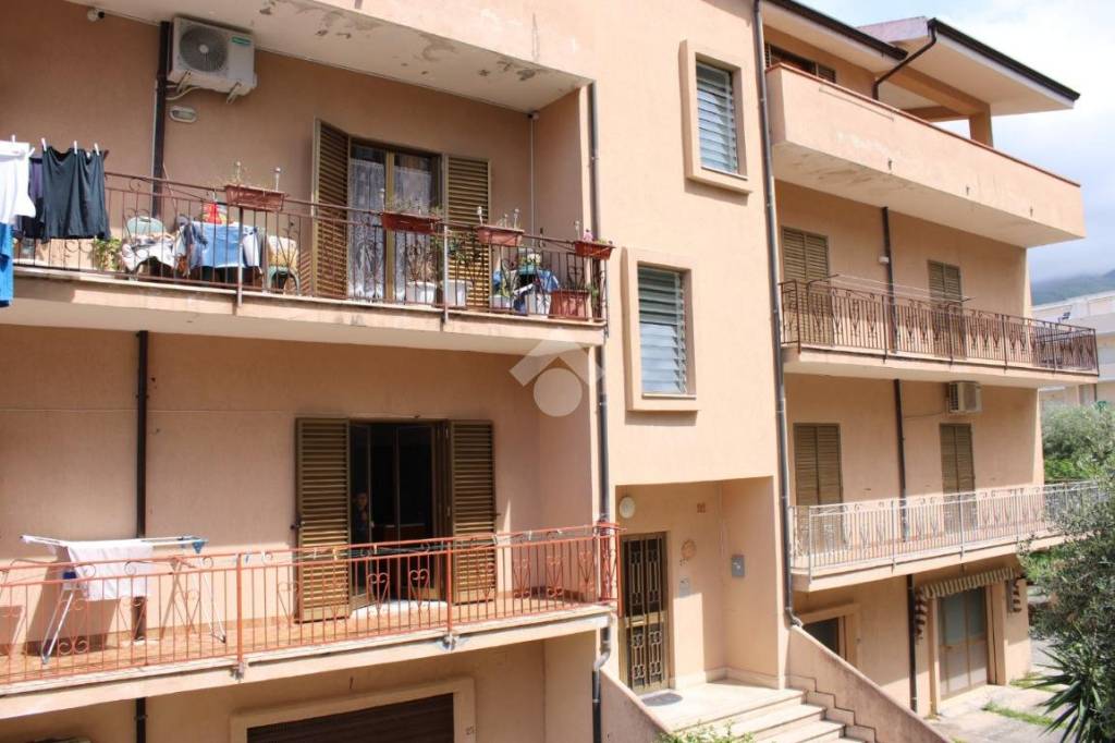 appartamento in vendita a Belvedere Marittimo
