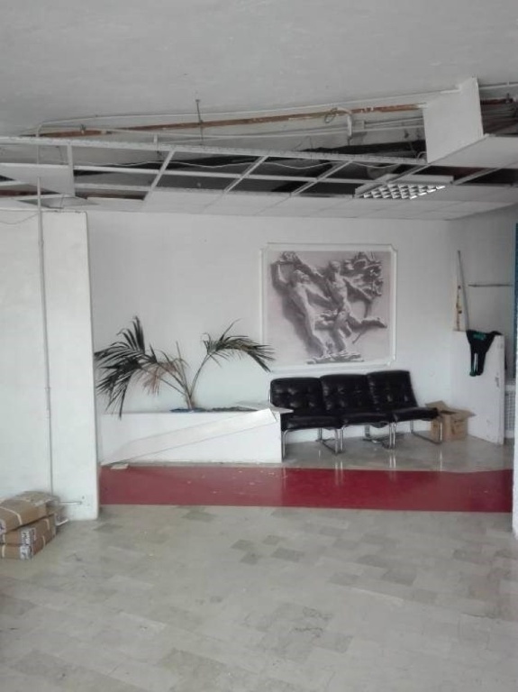 locale commerciale in vendita a Belvedere Marittimo