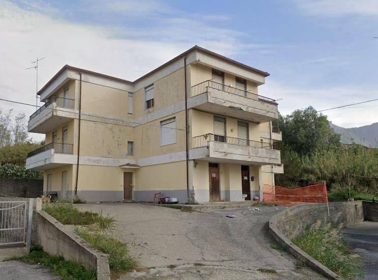 appartamento in vendita a Belvedere Marittimo