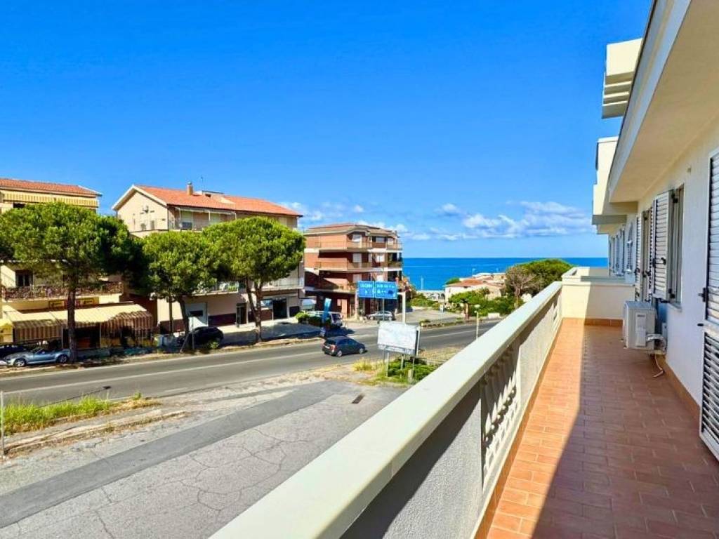 appartamento in vendita a Belvedere Marittimo