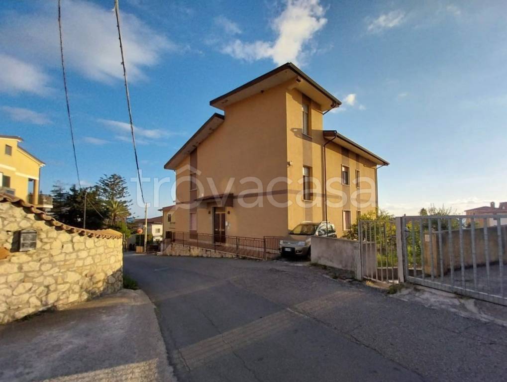 appartamento in vendita a Belvedere Marittimo