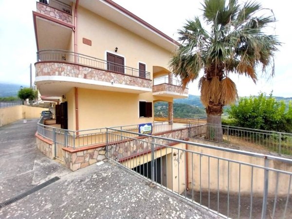 appartamento in vendita a Belvedere Marittimo