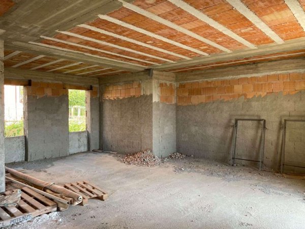 casa indipendente in vendita a Belvedere Marittimo