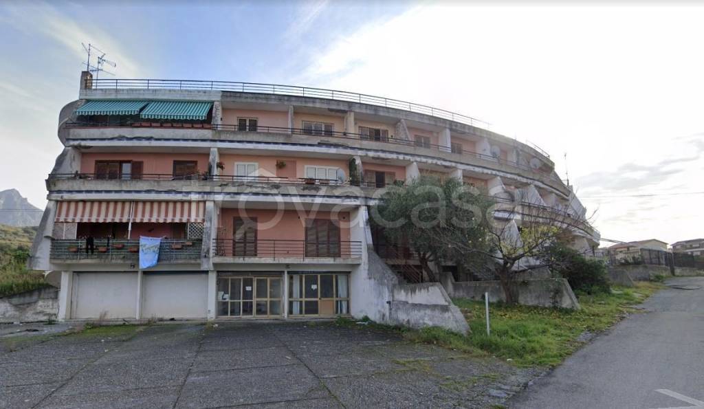 appartamento in vendita a Belvedere Marittimo