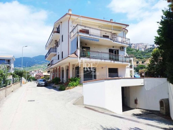 appartamento in vendita a Belvedere Marittimo