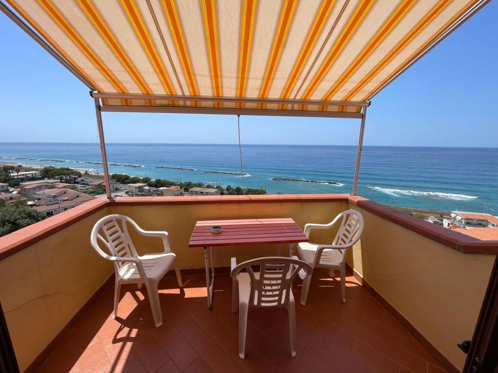 appartamento in vendita a Belvedere Marittimo