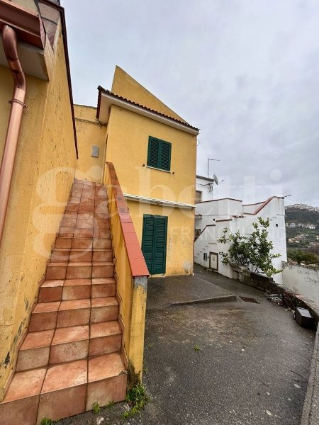 appartamento in vendita a Belvedere Marittimo