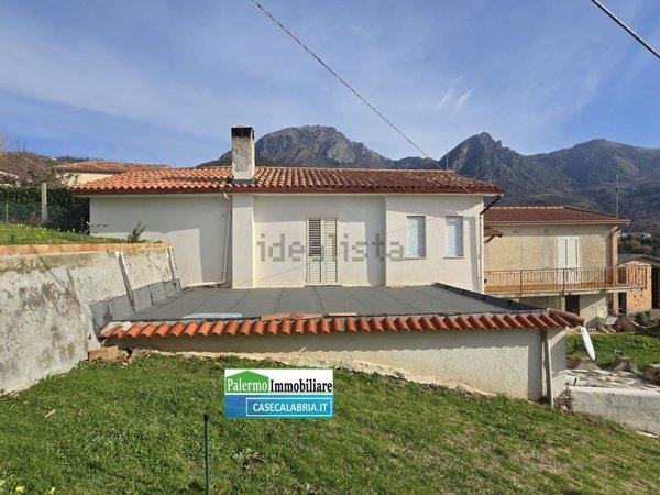 pentavano in vendita a Belvedere Marittimo