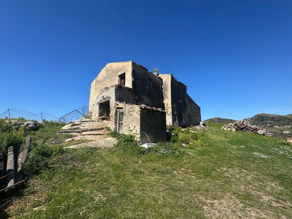 casale in vendita a Belvedere Marittimo