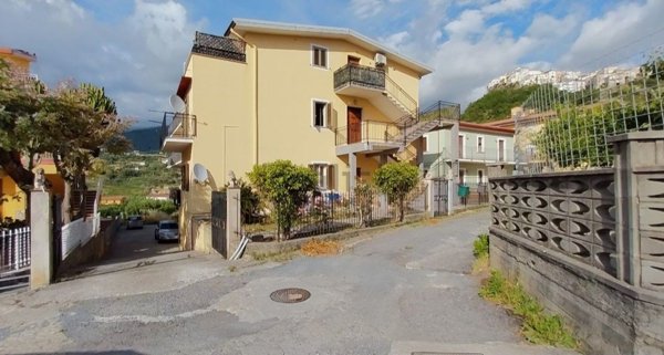 appartamento in vendita a Belvedere Marittimo