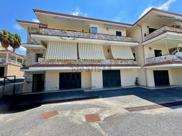 appartamento in vendita a Belvedere Marittimo