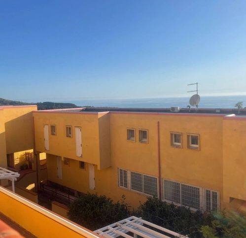 appartamento in vendita a Belvedere Marittimo