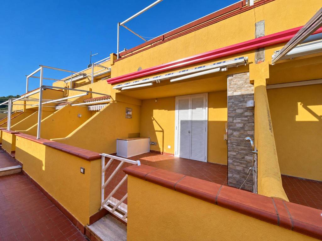 appartamento in vendita a Belvedere Marittimo