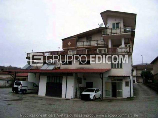 locale commerciale in vendita a Bianchi