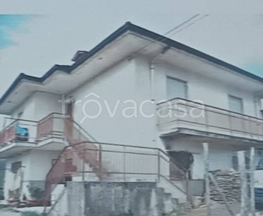 casa indipendente in vendita a Bianchi