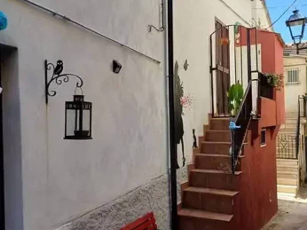 casa indipendente in vendita a Bisignano