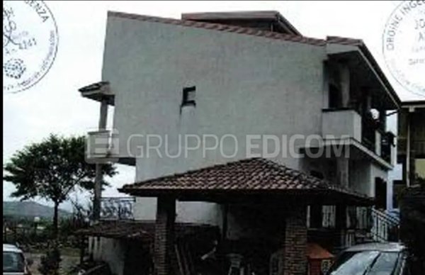 casa indipendente in vendita a Bisignano