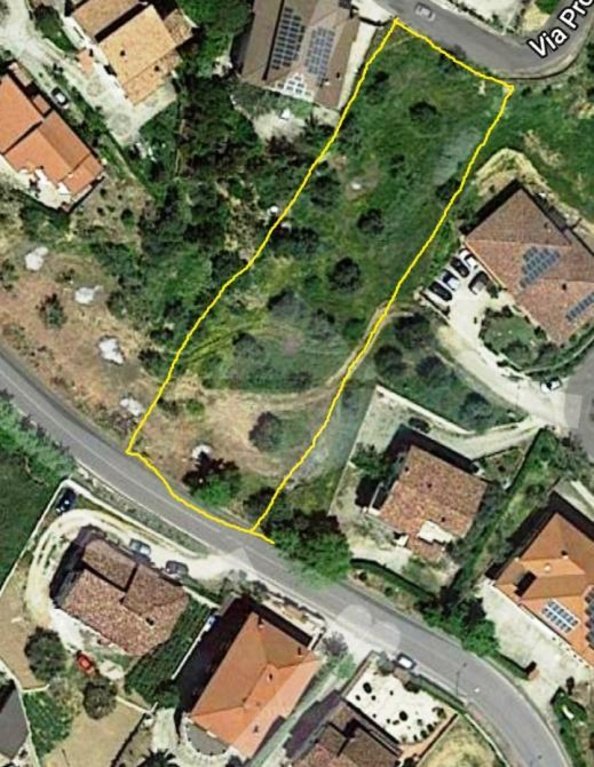 terreno edificabile in vendita a Bisignano