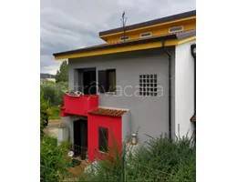 casa indipendente in vendita a Bisignano