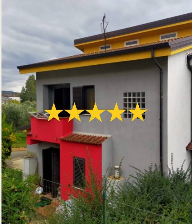 casa indipendente in vendita a Bisignano