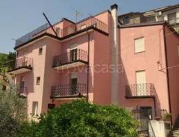 casa indipendente in vendita a Bisignano