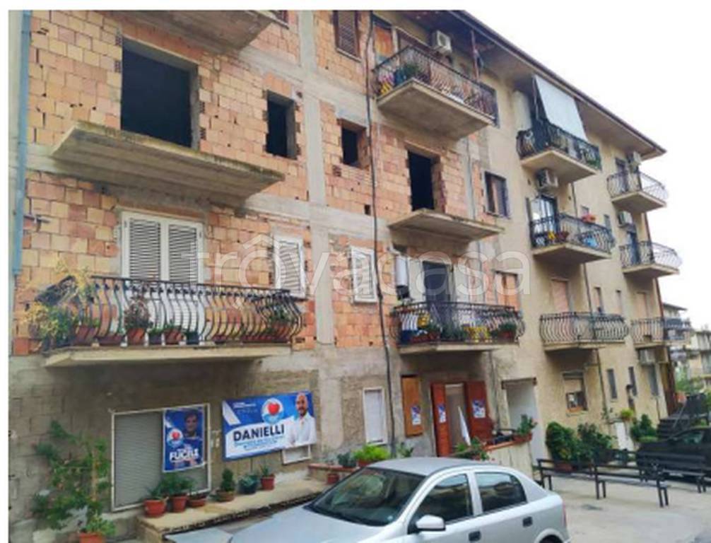 appartamento in vendita a Bisignano
