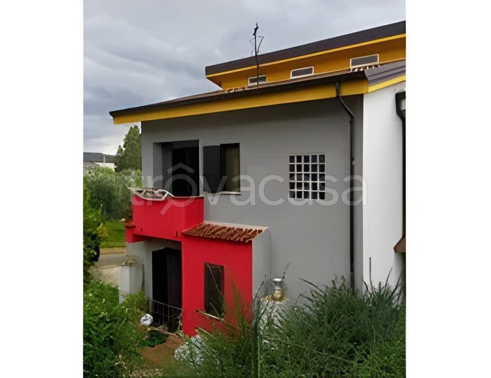 casa indipendente in vendita a Bisignano