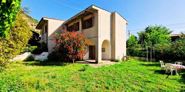 casa indipendente in vendita a Bonifati in zona Cittadella del Capo