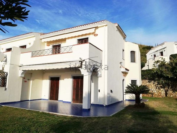 casa indipendente in vendita a Bonifati