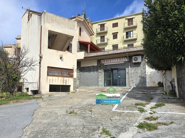 locale commerciale in vendita a Bonifati in zona Cittadella del Capo