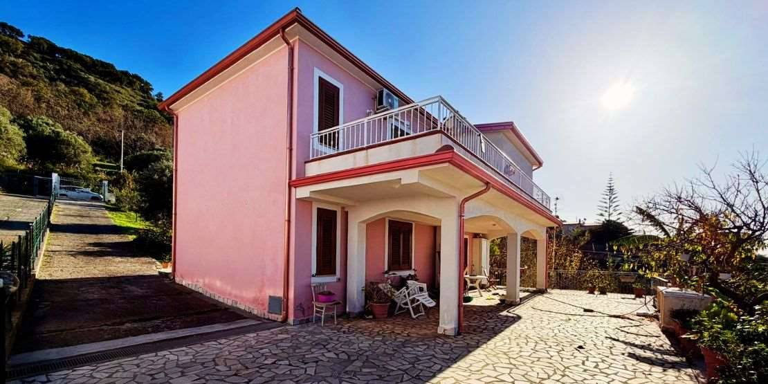 casa indipendente in vendita a Bonifati in zona Cittadella del Capo