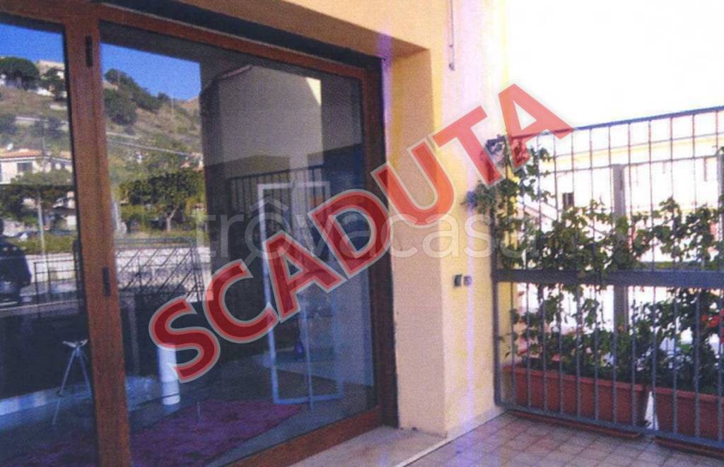 negozio in vendita a Bonifati in zona Paneduro