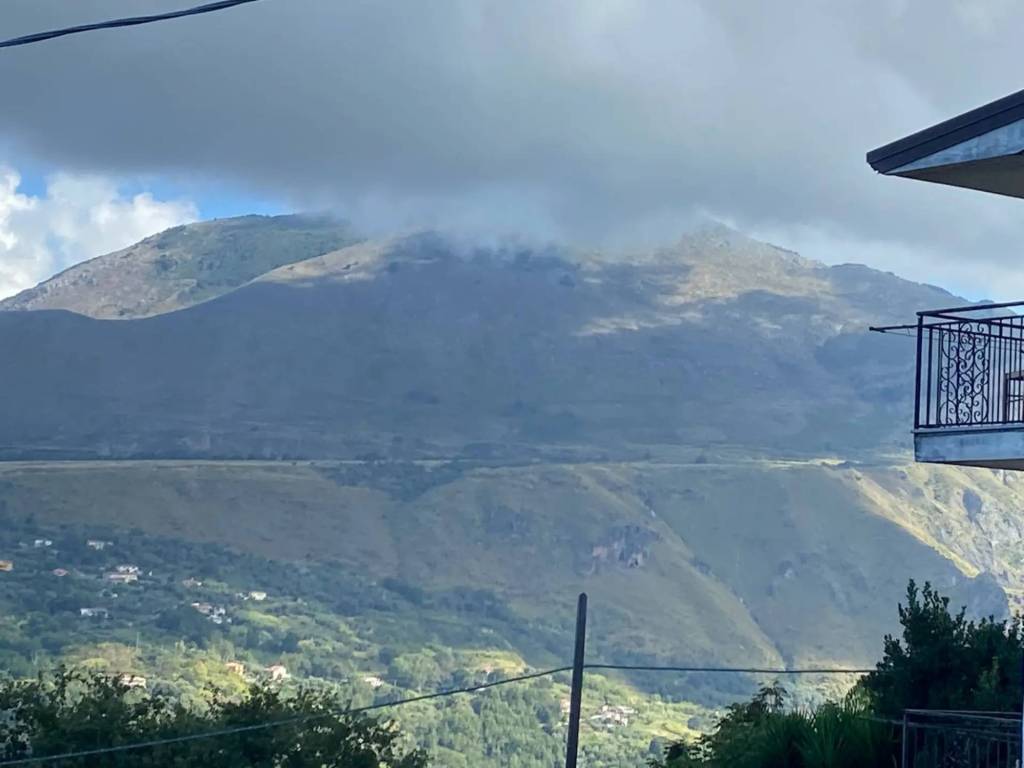 casa indipendente in vendita a Buonvicino