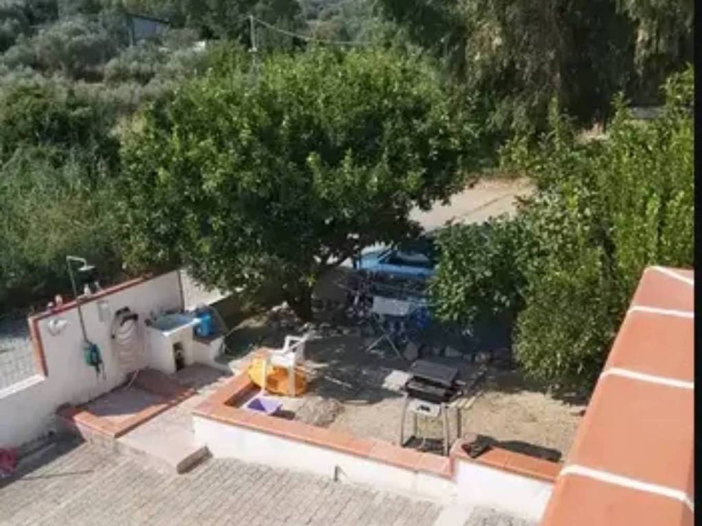 casa indipendente in vendita a Calopezzati