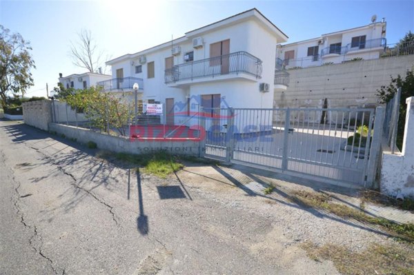 appartamento in vendita a Calopezzati